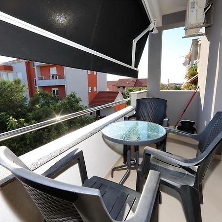 Apartments Neli 比比涅 外观 照片