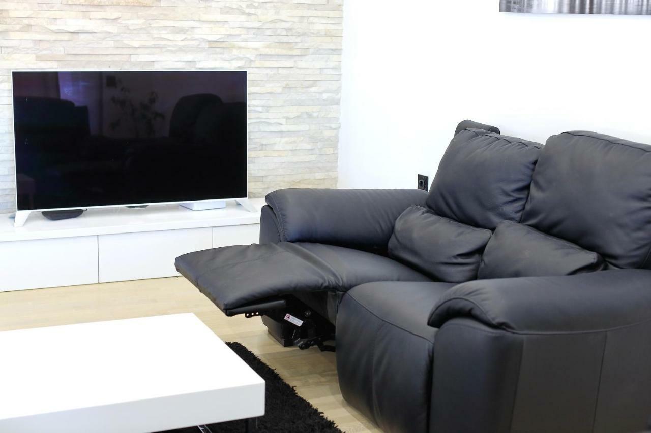 Apartments Neli 比比涅 外观 照片